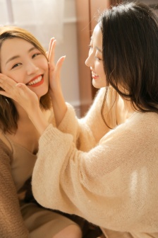 火车上荫蒂添的好舒服视频